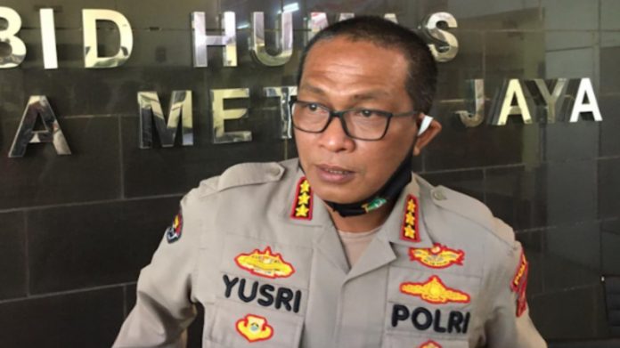 Kabid Humas Polda Metro Jaya Kombes Pol Yusri Yunus berikan keterangan kepada wartawan di Polda Metro Jaya